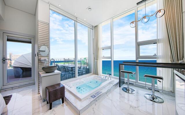 Gangneung The First Pension