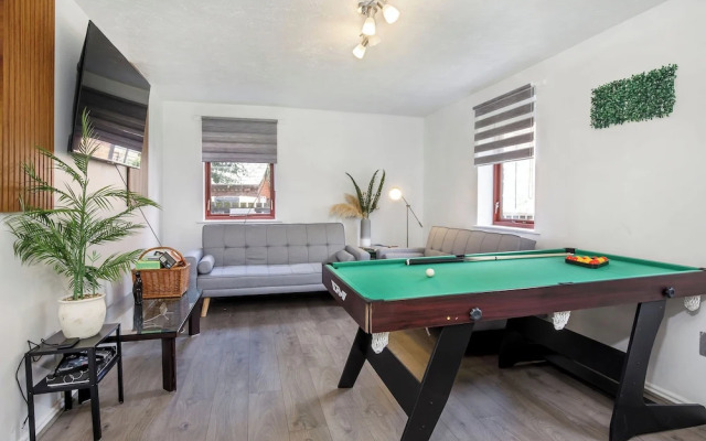 2br-sleeps5-freeparking-closetoyorkminster