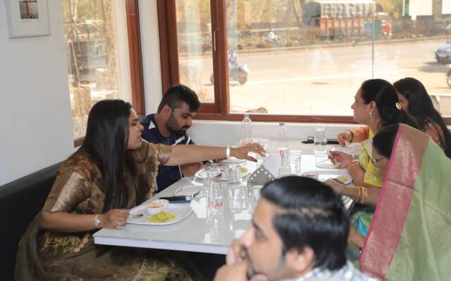 Hotel Kewal