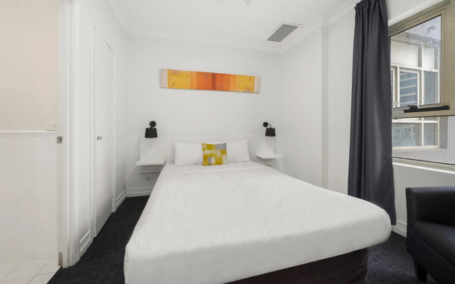Comfort Apartments Melbourne Central – Guest Rooms – Melbourne