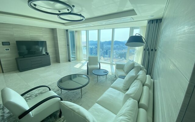LCT Residence