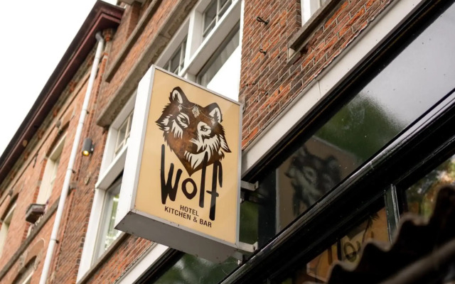 Wolf Hotel 