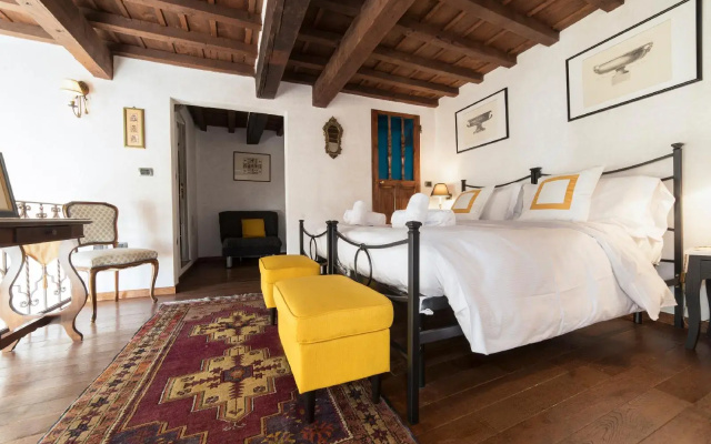 Hemeras Boutique House Pepi