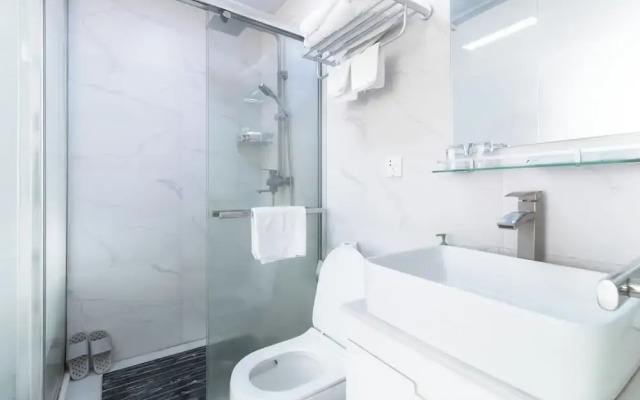 Xiamen 12 Seaside Hotel