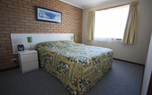 Sapphire Court Holiday Units