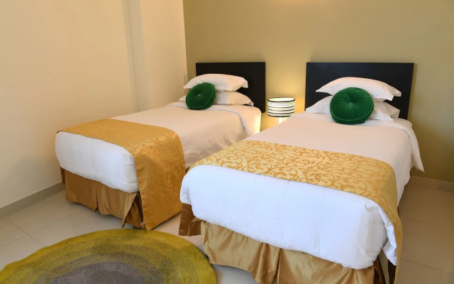 Gulf Suites Hotel Amwaj