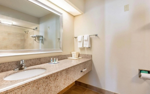 Quality Inn Southaven - Memphis South