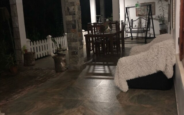 Hamadhi Guest