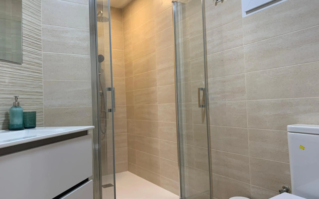 A Estrenar Preciosa Suite-Céntrico-Con Jardín y Porche