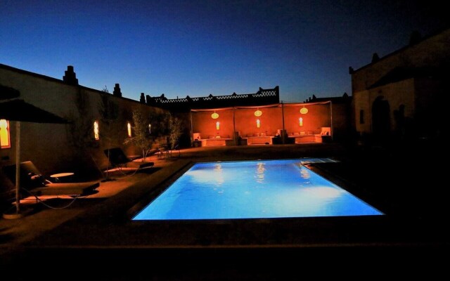 Riad Dar Ouzine
