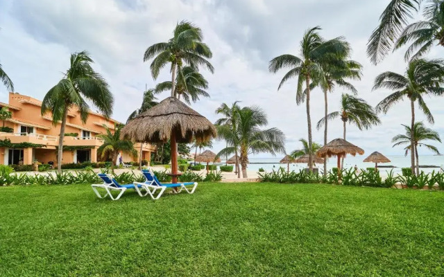 Peaceful Rustic Apartment Beachfront Swimming Pool Terrace Awesome Amenities