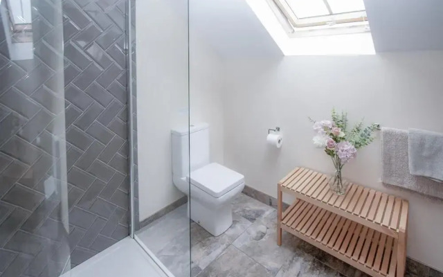 The Chaffhouse - 4 Bedroom - Llangenith
