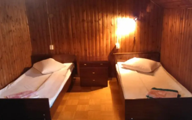 Vana Tall Guesthouse