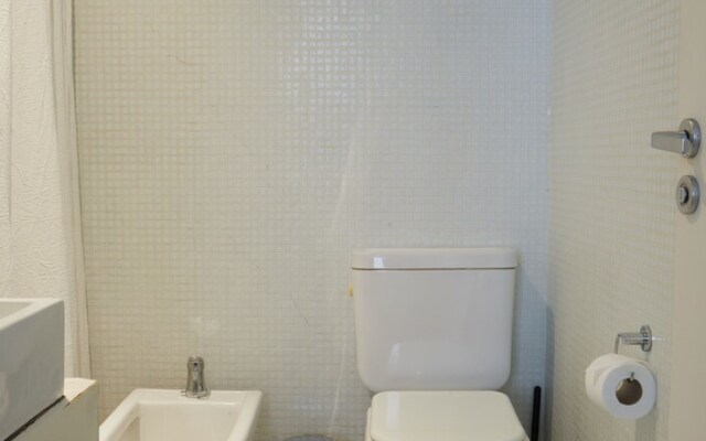 Charming 1 bedroom Apartment III