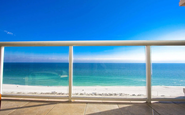 Beach Club Resort Residence and Spa