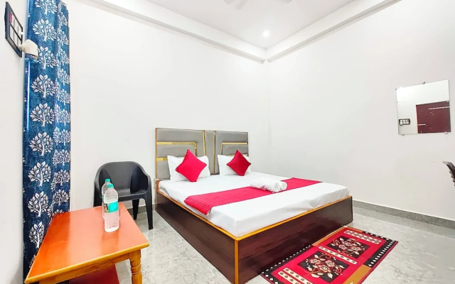 Hotel A.V Palace Ayodhya