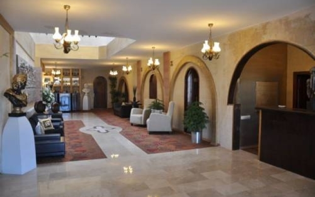 Suhan Stone Hotel