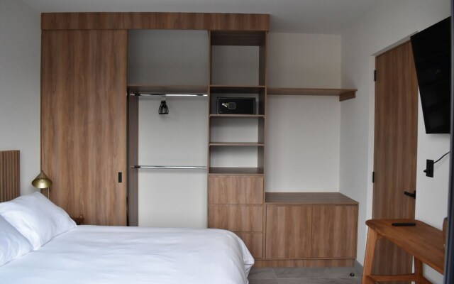 Tanat Art Hotel
