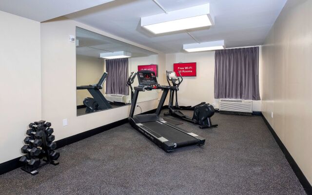 Red Roof Inn PLUS+ Tuscaloosa - University