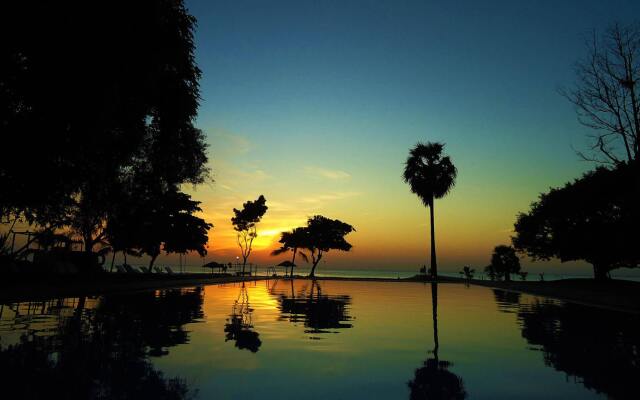 Trinco Blu by Cinnamon