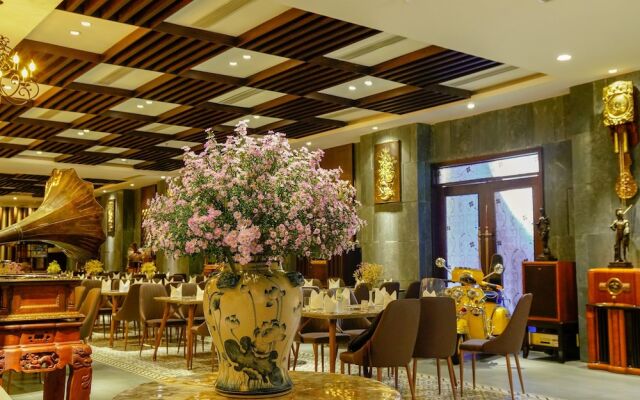 Dong Duong Hotel