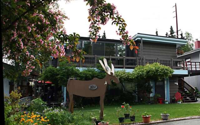 Anchorage Walkabout Town B&B