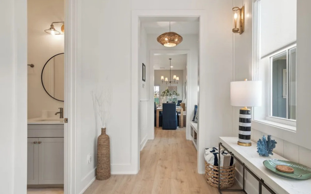 Serenity Shore 305 SOU