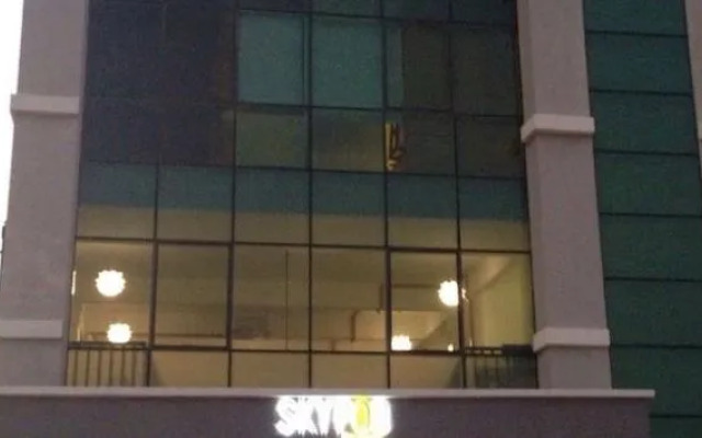 SKYPOD Hostel