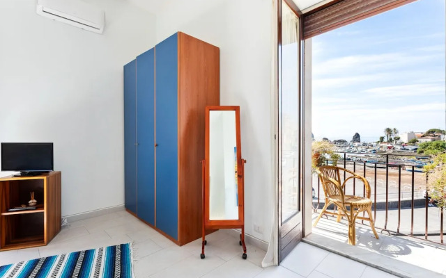 Roomy And Bright Apartment With Balconies X6