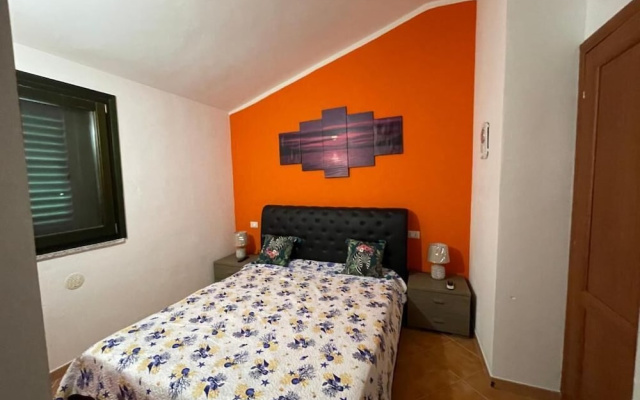 Sardinia Hillside Retreat - Apt 14 - 2BR, quiet area, parking