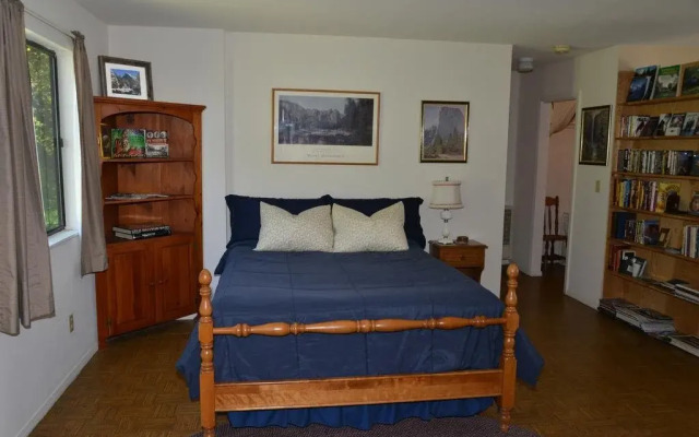 Carriage House at Twelve Oaks