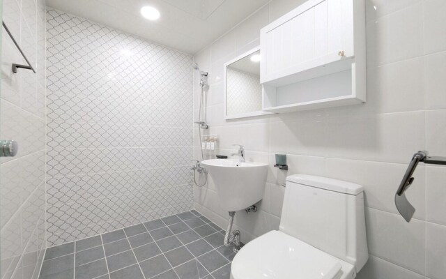 Ulsan Dalbit Eunhasu Guest House