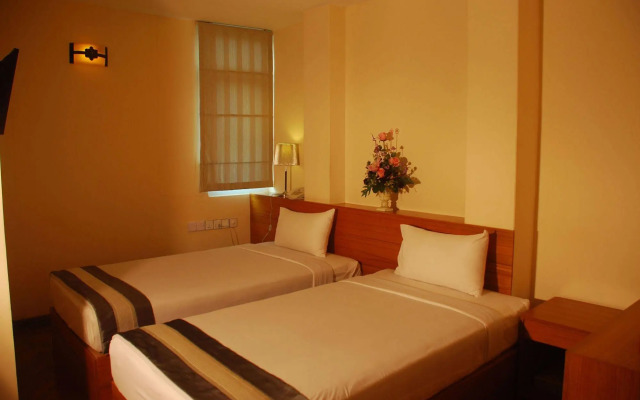 Pleasure View Hotel