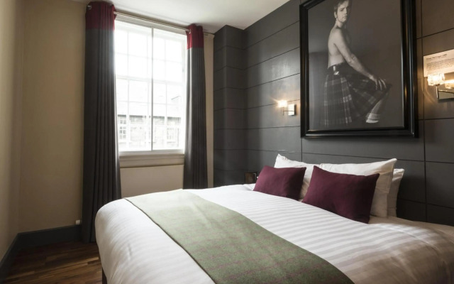 Angel's Share Hotel