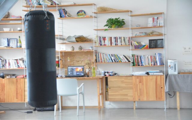 Chongqing lonelyvillage Youth Hostel