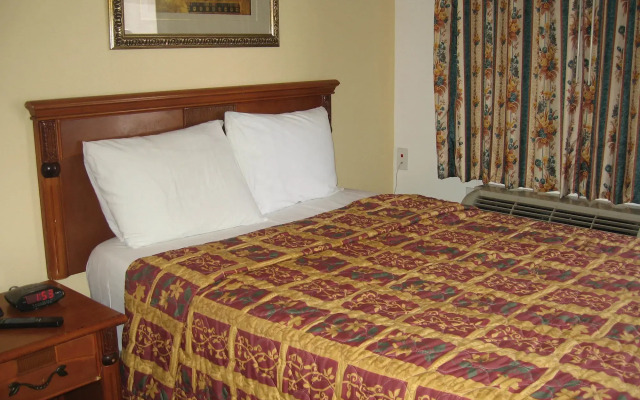 Flamingo Inn Long Beach