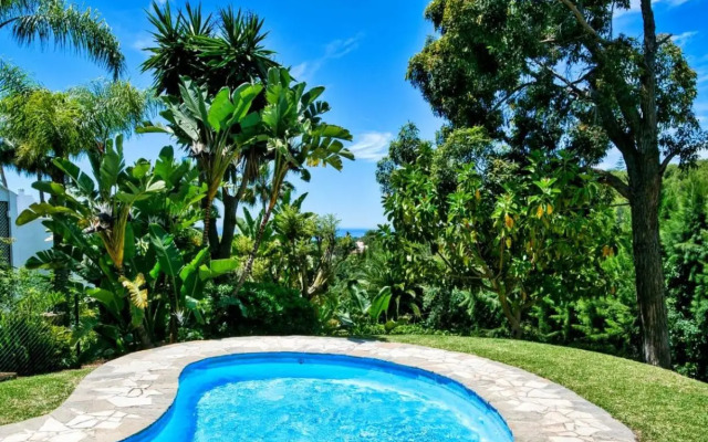 Stay in Paradise Luxury Apartment