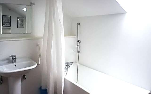 House With one Bedroom in Tourmakeady/derrypark, With Wonderful Lake V