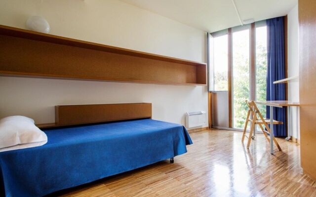 Residencia Universitaria O Castro - Campus Accommodation