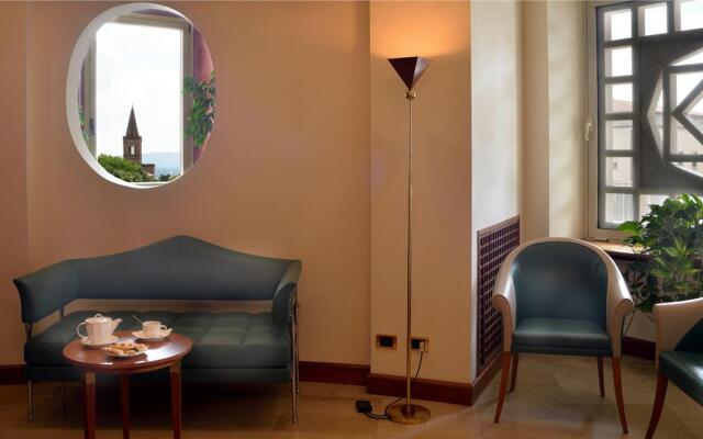 Hotel Sangallo Palace