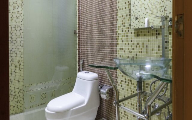 Hotel Bizzotel