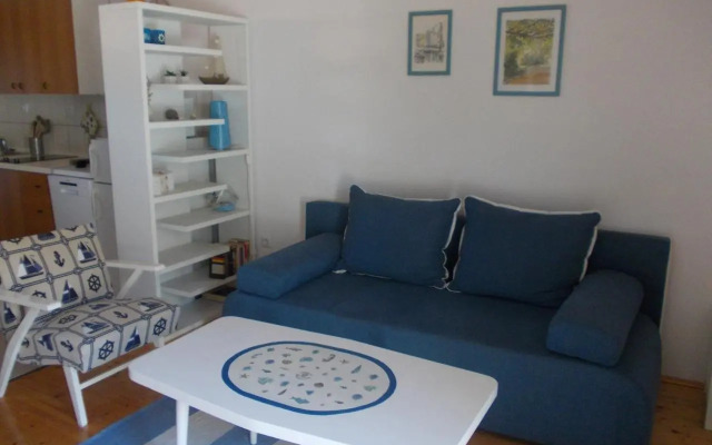 Takoma Hvar