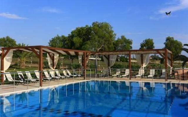 Mesogeios Hotel