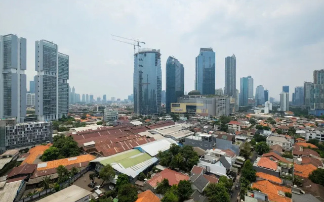 Cozy Studio at Tamansari Semanggi Apartment