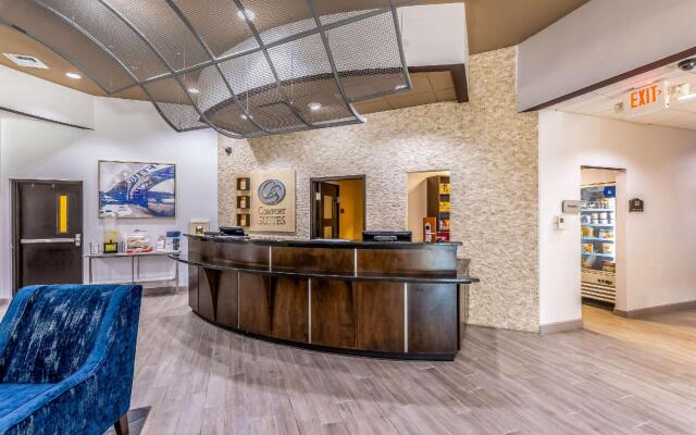 Отель Holiday Inn Express & Suites Lexington