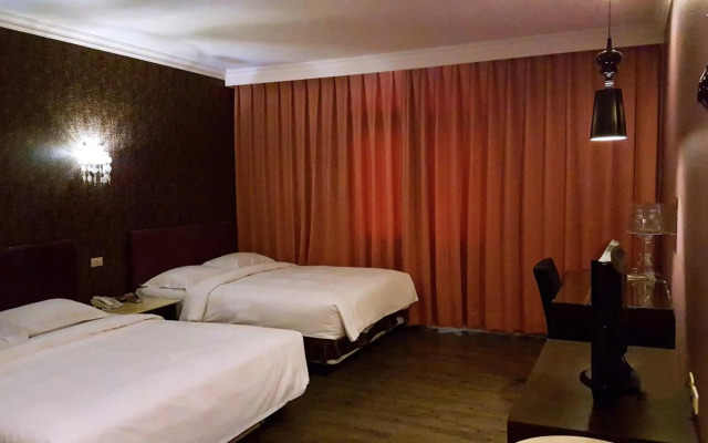 The Riverside Hotel & Motel