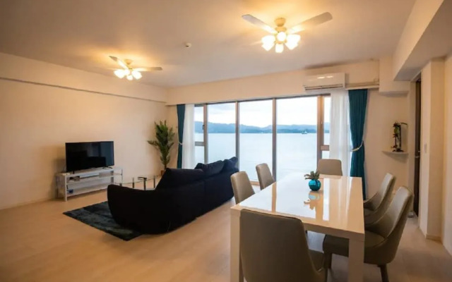 Lara Coat Seaside Yagaji Lara Coat Seaside Yagaji 201