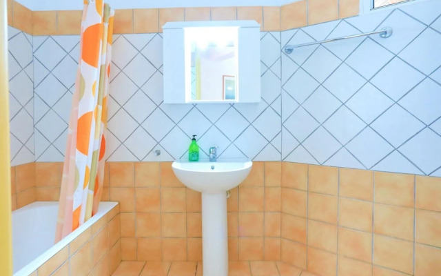 Takis House in Katavolos