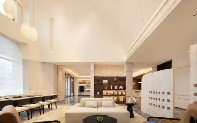 Yatou Hotel, Yangshan Road, Xuzhou Jinshanqiao Metro Station