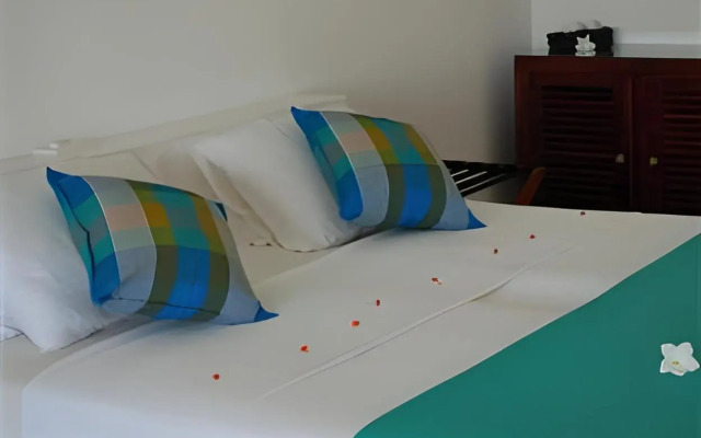 Kalla Bongo Lake Resort